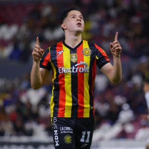Joel Pérez festeja contra Dorados 