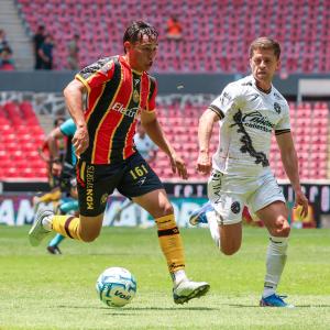 Jared Escalante vs Piratas 